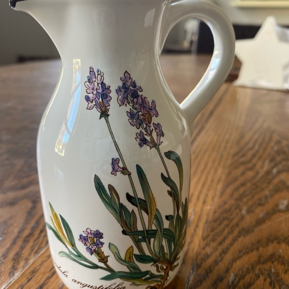 Villeroy & Boch Other - Villeroy & Boch Botanica Lavendera Porcelain Cruet no Stopper